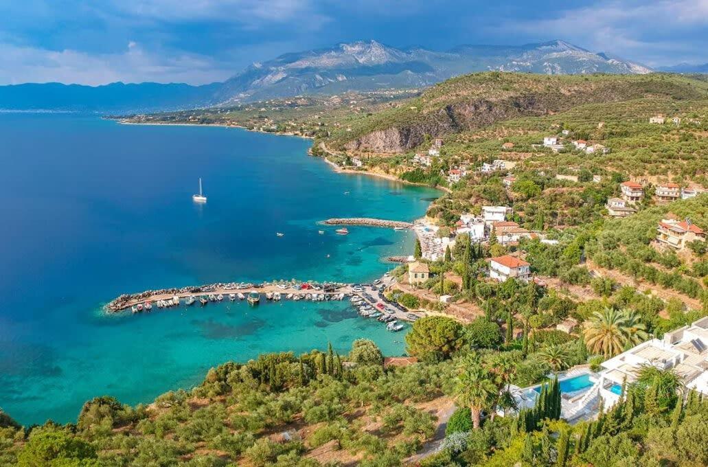 Kitries Summer Getaway - Eden Seaside Suite Kitriai Экстерьер фото