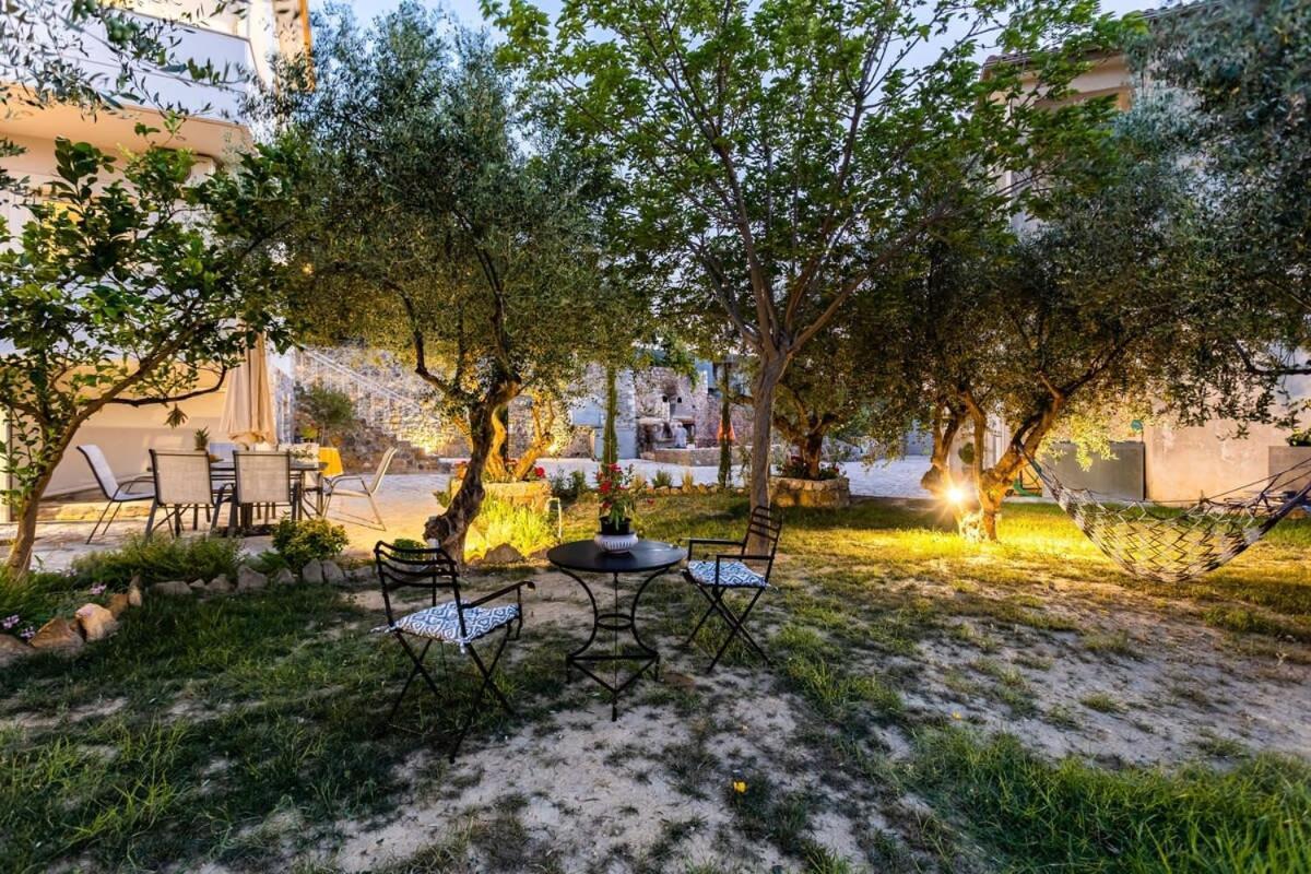 Kitries Summer Getaway - Eden Seaside Suite Kitriai Экстерьер фото