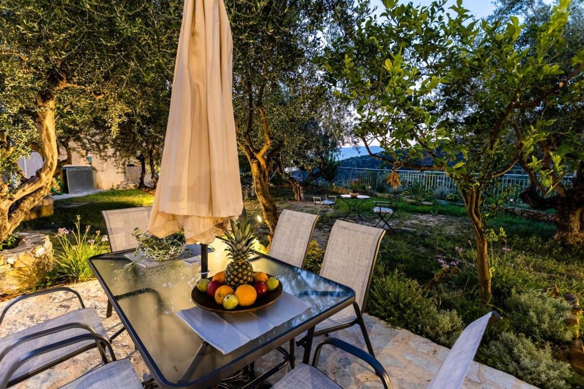 Kitries Summer Getaway - Eden Seaside Suite Kitriai Экстерьер фото